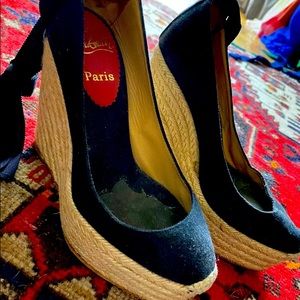 Christian Louboutin Formentara espadrille wedges, with ankle ties. EU 35/US 5